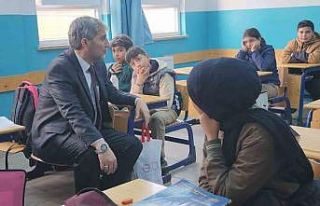 Müdür Yılmaz: "Millî ve manevî değerlere...