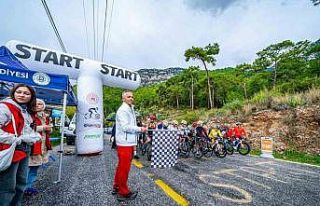 Muğla’da 100 sporcu zorlu parkurda ter döktü