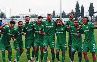 Muğlaspor deplasmanda zirveyi kaptı
