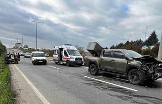Muratlı Sanayi Sitesi önünde trafik kazası: 1...