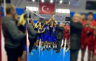 ’Okul Sporları Voleybol Yıldız Erkekler’ müsabakaları...
