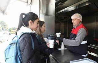 Ordu’da üniversite öğrencilerine sıcak çorba...