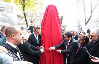 Osmangazi’de Şehit Kubilay Anıtı açıldı