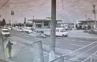 Otomobil ile elektrikli bisiklet çarpıştı: 1 ölü