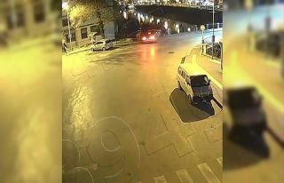 Otomobilin köprüden Yeşilırmak Nehri’ne uçtuğu...