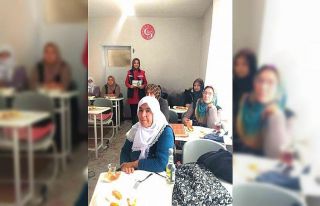 Otuza yakın kadına çiftçi eğitimi verildi