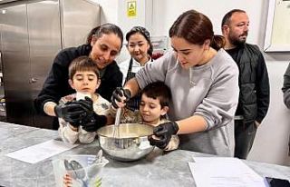 Özel bireyler mutfağa girdi, hem eğlendiler hem...