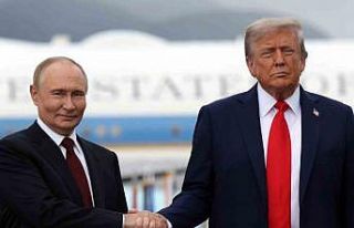 Putin ve Trump, telefonda görüştü