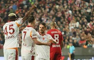 Roland Sallai’den bu sezonki ilk gol