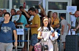 Rus ve Avrupalı turistler yılbaşına Antalya’da...