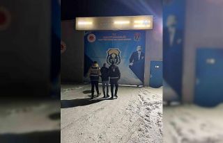 Sarıkamış’ta 15 yıl hapis cezası olan 1 kişi...