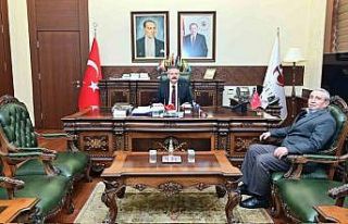 Şehit babasından Vali Aksoy’a ziyaret