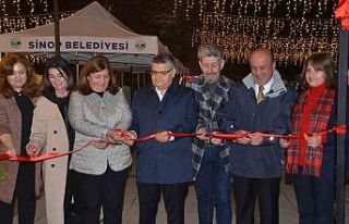 Sinop’ta yılbaşı pazarı açıldı