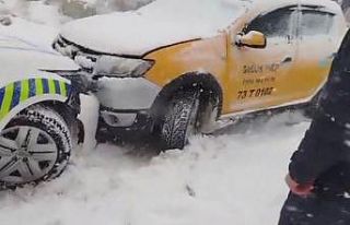 Şırnak’ta yoğun kar ve buzlanma zincirleme kazaya...