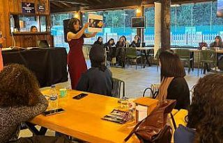 SUBÜ’de üniversiteli genç kadınlar bir araya...