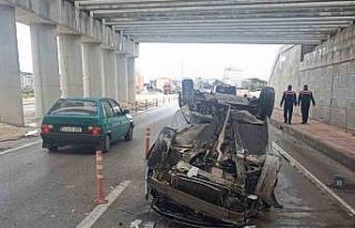 Takla atan otomobilin sürücüsü yaralandı