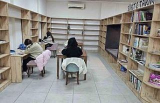 Tarım Ağaç Müzesi Kütüphanesi haftanın her...