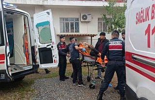 Tartıştığı babasını ve yengesini tabancayla...