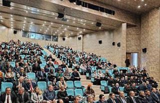 Tekirdağ’da Yahya Kemal Beyatlı anıldı