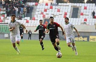TFF 3. Lig: Karşıyaka: 3 - Bornova 1877: 1