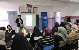 Tokat Gaziosmanpaşa Üniversitesi yolları aşıyor,...