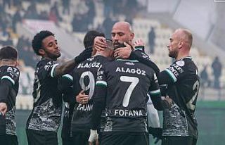 Trendyol 1. Lig: Iğdır FK: 4 - Adana Demirspor:...