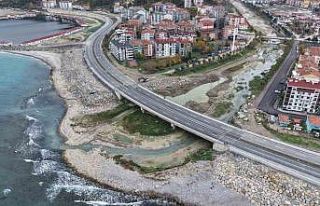 Türkeli’nde sahil yolu ulaşıma açıldı