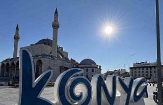Türkiye’nin dört bir yanında kar, Konya’da...