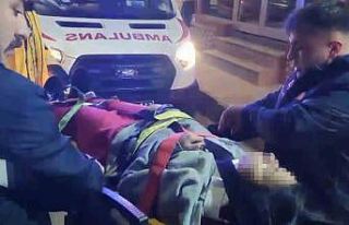 Üçüncü kattan ikinci katın balkonuna düşen...