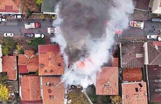 Ümraniye’de korkutan yangın: 4 kişi kurtarıldı