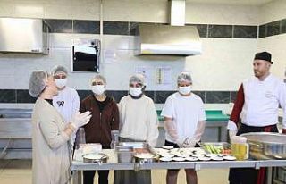 Üniversite öğrencileri Eskişehir’in yöresel...