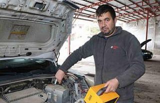 Uzmanından araç sahiplerine uyarı: "Akü bittiğinde...