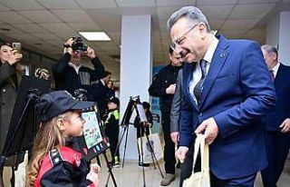 Vali Aksoy: "Teknoloji bağımlılığı giderek...