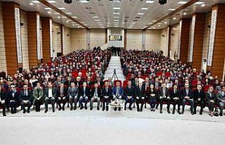 Vali Aydoğdu: "Bilgi her yerden öğrenilir,...