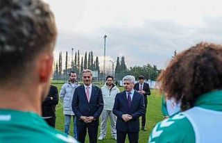 Vali Doğan ve Başkan Alemdar’dan Sakaryaspor ziyareti