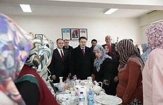 Vali Musa Işın, Aslanapa Halk Eğitim Merkezi’nde...