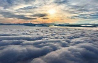 Yoğun sis masalsı görüntüler oluşturdu