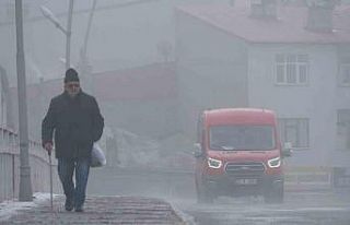 Yoğun sis sonrası kent adeta kayboldu