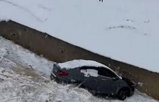 Yüksekova’da kar yağışı ve buzlanma kazaları...