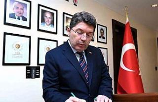 Adalet Bakanı Tunç Katar’da düzenlenen Doha Hukuk...