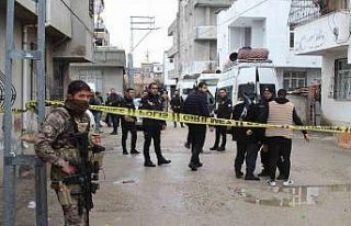 Adana’da taşlı, sopalı, silahlı kavga: 1 ölü,...