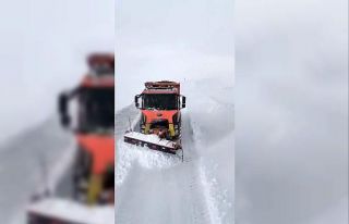 Ağrı-Kağızman kara yolunda yoğun tipi etkili...