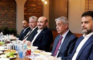 AK Parti Eskişehir İl Başkanı Albayrak’tan Demirspor’a...