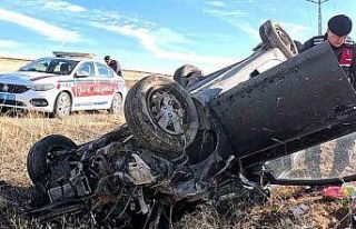 Aksaray’da takla atan otomobilin sürücüsü yaralandı