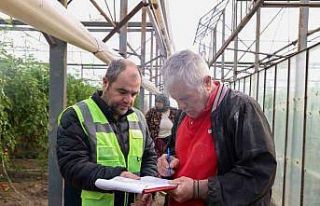 Aksu’da afetten zarar gören seralarda hasar tespiti...