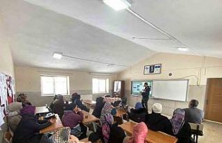 Akyaka’da annelere narkotik eğitimi