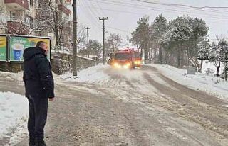 Alaplı’da karla mücadelede 12 yıldız deniz suyu...