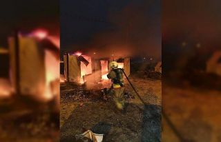 Antakya’da konteyner yangını