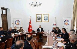 Antalya aşırı yağışlara karşı teyakkuzda