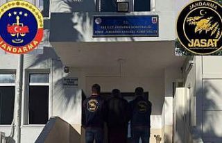 Antalya’da 40 yıl hapis cezası bulunan firari...